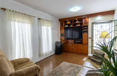 Casa com 3 quartos à venda na Rua dos Miosótis, Mirandópolis, São Paulo