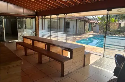 Casa com 5 quartos para alugar na Rua Francisco Dias Velho, 580, Brooklin Paulista, São Paulo