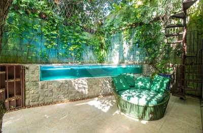 Casa em condomínio fechado com 4 quartos para alugar na Rua Senador Vergueiro, 418, Alto da Boa Vista, São Paulo