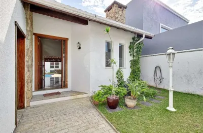 Casa de Vila à venda ou para alugar com 3 quartos, sendo 3 suítes, em Granja Julieta, São Paulo, SP