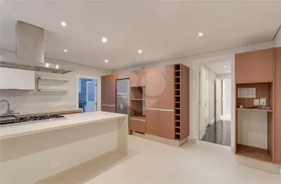 Apartamento com 4 quartos à venda no Alto da Boa Vista, São Paulo 
