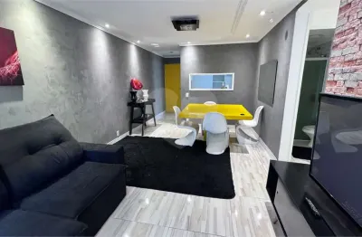 Apartamento com 3 quartos à venda na Rua Duque Costa, 365, Jardim Marajoara, São Paulo