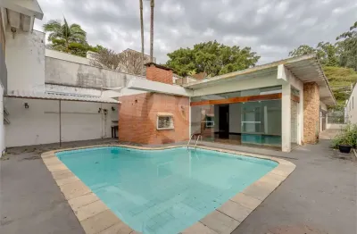 Casa térrea com 4 quartos à venda em santo amaro - sp