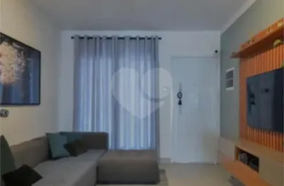 Casa com 2 quartos à venda na Rua Vapabussu, Campo Belo, São Paulo