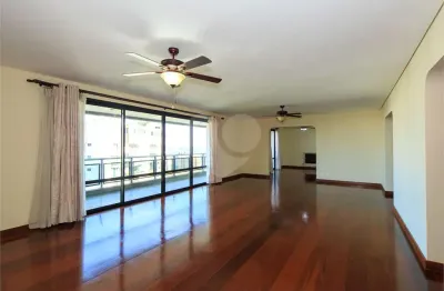 Apartamento com 4 quartos para alugar no Alto da Boa Vista, São Paulo 