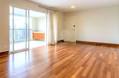 Apartamento com 3 quartos à venda ou para locação em santo amaro - sp