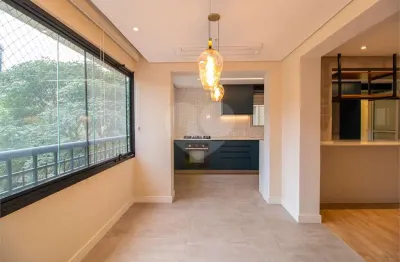 Apartamento à venda com 3 quartos, sendo 3 suítes, no condomínio Jardins de Provence, São Paulo - SP