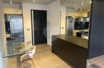 Apartamento com 1 quartos à venda ou para locação em santo amaro - sp