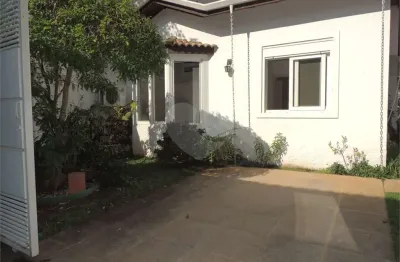 Casa de vila com 3 quartos à venda ou para locação em jardim das acácias - sp