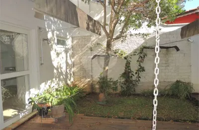 Casa de vila com 2 quartos à venda ou para locação em jardim das acácias - sp
