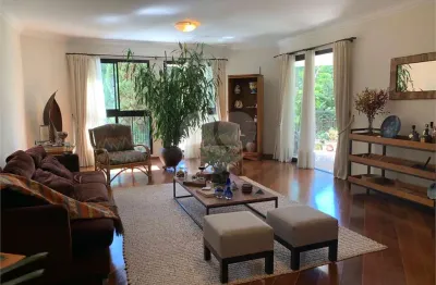 Apartamento com 4 quartos para alugar no Alto da Boa Vista, São Paulo 