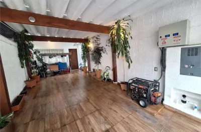 Casa com 3 quartos à venda em Cupecê, São Paulo 