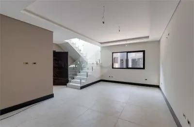 Terreno em condomínio fechado à venda na Chácara Flora, São Paulo 