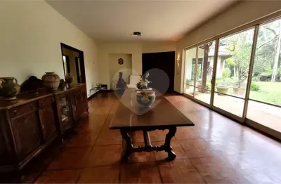 Terreno em condomínio fechado à venda na Chácara Flora, São Paulo 