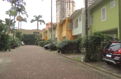 Terreno em condomínio fechado à venda no Alto da Boa Vista, São Paulo 