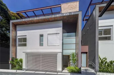 Terreno em condomínio fechado à venda no Alto da Boa Vista, São Paulo 