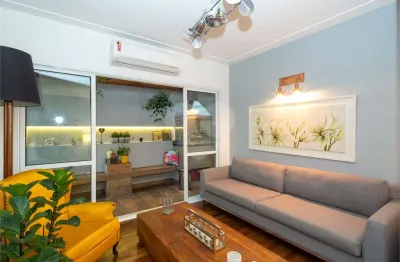 Terreno em condomínio fechado à venda na Chácara Monte Alegre, São Paulo 