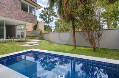 Terreno em condomínio fechado à venda no Alto da Boa Vista, São Paulo 