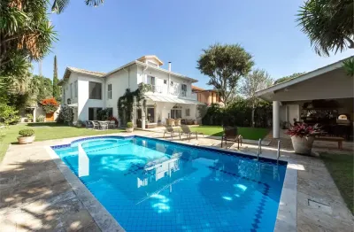 Casa com 5 quartos à venda no Jardim Hípico, São Paulo 