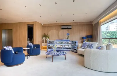 Apartamento à venda com 4 quartos, sendo 4 suítes, no condomínio Capri, São Paulo - SP
