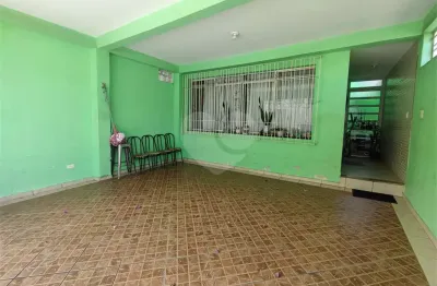 Casa com 3 quartos à venda na Rua José de Rezende Costa Filho, 360, Campo Grande, São Paulo