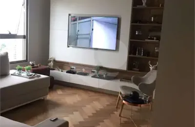 Apartamento com 2 quartos para alugar na Rua São Benedito, 2615, Alto da Boa Vista, São Paulo