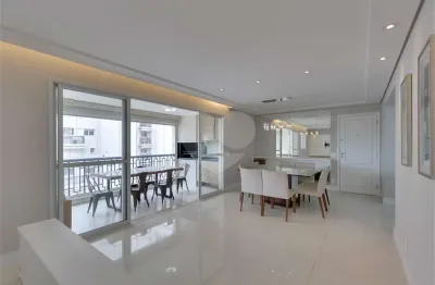 Apartamento à venda ou para alugar com 4 quartos, sendo 1 suíte, no condomínio Helvetia Grand Quartier - Garten Haus Condominium, São Paulo - SP