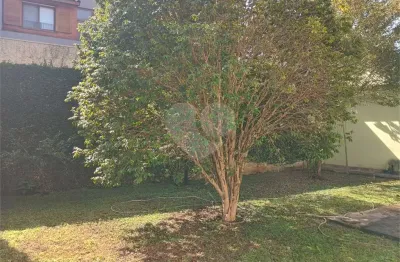 Casa à venda ou para alugar com 4 quartos, sendo 4 suítes, em Alto da Boa Vista, São Paulo, SP