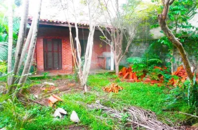 Casa Térrea à venda com 3 quartos, sendo 1 suíte, em Jardim Petrópolis, São Paulo, SP