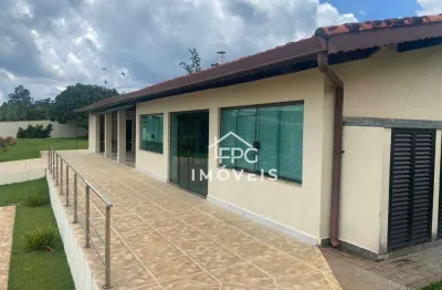 Casa em condomínio fechado com 4 quartos para alugar na Rua Dorando Borelli, Condomínio Horto Ivan, Atibaia