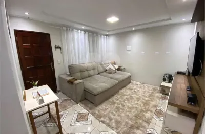 Casa com 3 quartos à venda na Das Petúnias, São Mateus, São Paulo