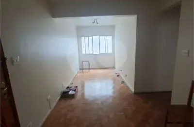 Apartamento com 2 quartos à venda na Rua Aurélia, 1945, Vila Romana, São Paulo