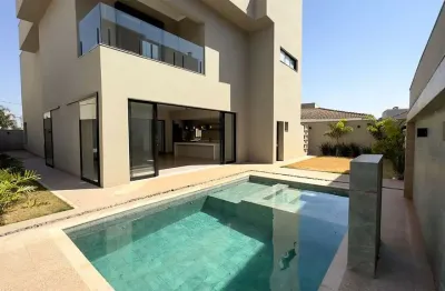 Sobrado à Venda – Condomínio Damha VI - São José do Rio Preto/SP