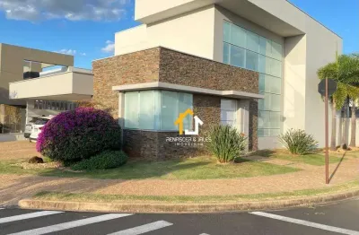 Sobrado com 3 dormitórios à venda, 265 m² por R$ 1.890.000 - Jardim São Domingos - Marília/SP