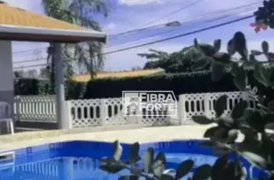 Linda casa térrea com 435 metros, piscina e churrasqueira no bairro de santa barbara , região de campinas sp