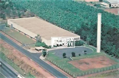 Galpão com 4.770 metros para venda ou locação 185 metros de frente