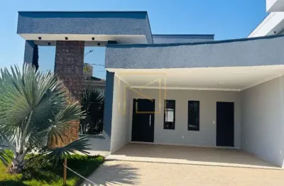 Casa com Piscina Privativa e 3 Dormitorios | Condominio Jardim de Monaco - Hortolandia/SP