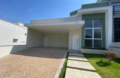 Casa a venda no condominio Parque Olivio Franceschini em Hortolandia/SP.