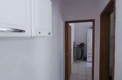 Casa com 2 quartos à venda na Rua Guaratinguetá, Cidade Salvador, Jacareí