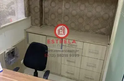 Casa/sala à venda no centro de jacareí, 30m², 1 banheiro