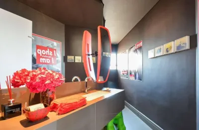 Imagine morar em um espaçoso apartamento de 260m², localizado em uma das áreas mais desejadas da cidade!