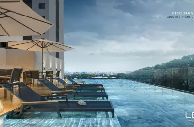 Lindo apartamento na planta com escritório e sacada com churrasqueira