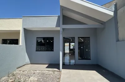 Casa nova de dois quartos sendo uma suíte no jardim canadá em paiçandu pr.