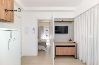 Apartamento mobiliado para locação com 1 suíte e sacada com churrasqueira – excelente localização!