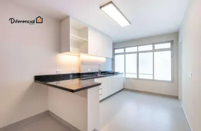 Apartamento em frente ao shopping curitiba, reformado e moderno 124m², último andar!