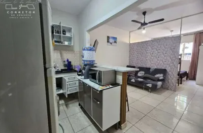 Lindissimo kitao em mirim - praia grande

32m2
apenas 100m da praia, 
com lazer no condominio: salao de festas, jogos, churrasqueira.
portaria  24hs
rede de serviços interna. 

excelente para veraneio