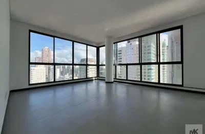 Apartamento com 180m2 privativos sem mobília - 4 suítes sendo 1 máster + 3 vagas de garagem + lazer completo itapema