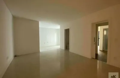 Apartamento à venda, 2 suítes + 2 vagas de garagem  97.00m² pagamento facilitado em meia praia de itapema sc