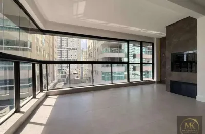 Apartamento à venda, 4 suítes 177.00m² privativos 3 vagas de garagem pagamento direto com dono em meia praia de itapema