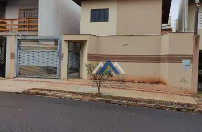 Sobrado com 3 dormitórios à venda, 104 m² por r$ 670.000,00 - universitário - londrina/pr